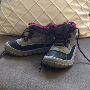 Toddler boots- 8